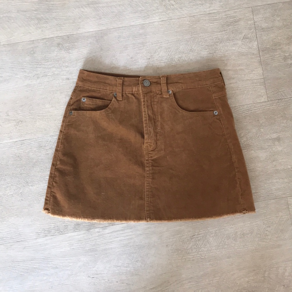 Tawny Skirt